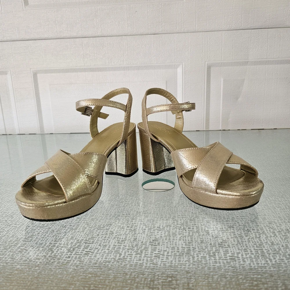 Kenneth Cole Reaction 7.5 Gold Block Heel Sandals Platform Strappy Party Glam - Picture 6 of 8